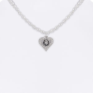 Perlencollier mit Herzanhänger und Edelweiß 000143 ~ weiß
