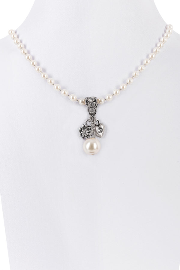 Perlencollier mit Edelweiß und Herz ~ creme