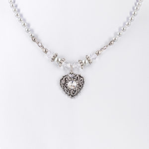 Perlencollier mit Herzanhänger ~ grau
