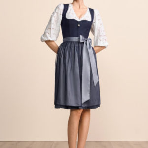 Alternative view of Dirndl Tessi (60cm)