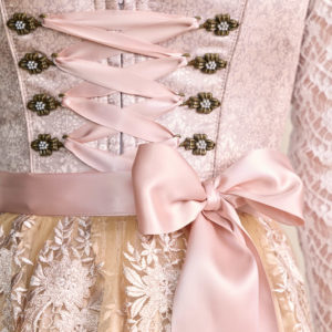 Alternative view of Dirndl Lunie (50cm)