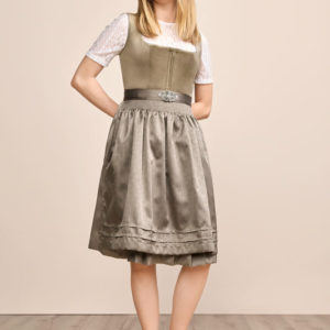 Alternative view of Dirndl Aurela (60cm)