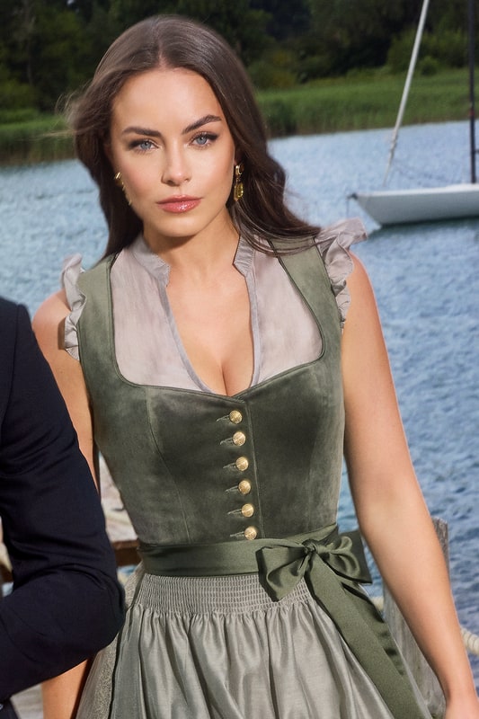 Dirndl Avara (70cm)