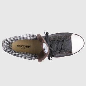 Alternative view of Sneaker Hunter