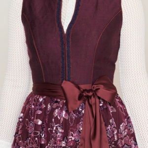 Alternative view of Dirndl Flaviana (70cm)