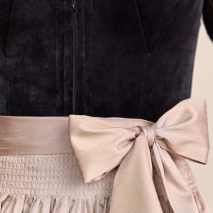 Alternative view of Dirndl Suzanne (70cm)