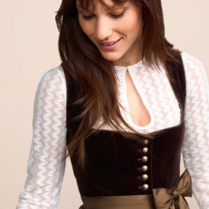 Alternative view of Dirndl Odile (70cm)