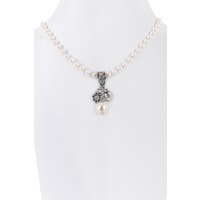 Perlencollier mit Edelweiß und Herz ~ creme
