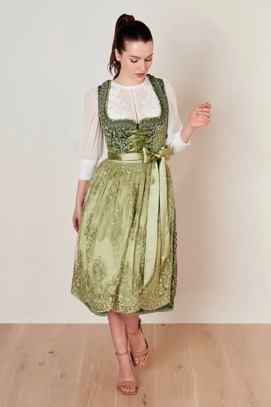 Dirndl Wibke (70cm) – Bild 4