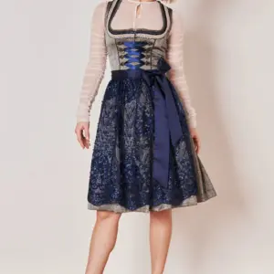 Dirndl Isi (60cm) – Bild 4