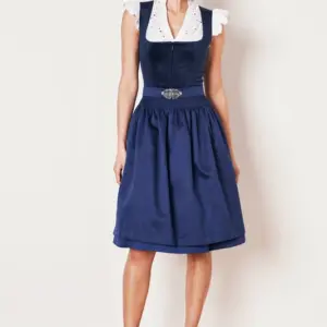 Dirndl Alisha (60cm) – Bild 4