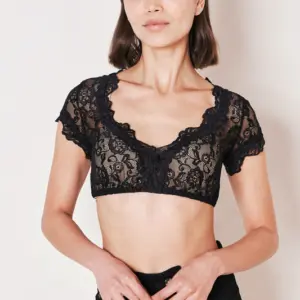 Dirndlbluse Carina – Bild 4