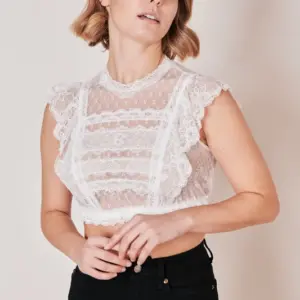 Dirndlbluse Malea – Bild 4