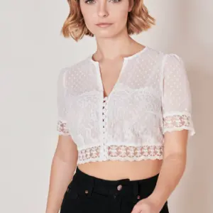 Dirndlbluse Marianna – Bild 3