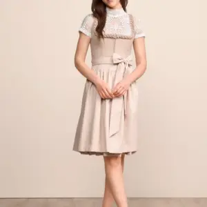 Alternative view of Dirndl Liza (60cm)