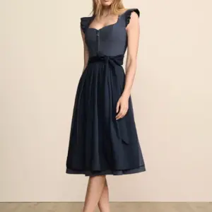 Alternative view of Dirndl Isalyn (70cm)