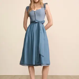 Alternative view of Dirndl Isalyn (70cm)