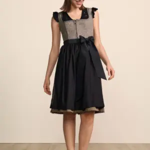 Alternative view of Dirndl Velinae (60cm)