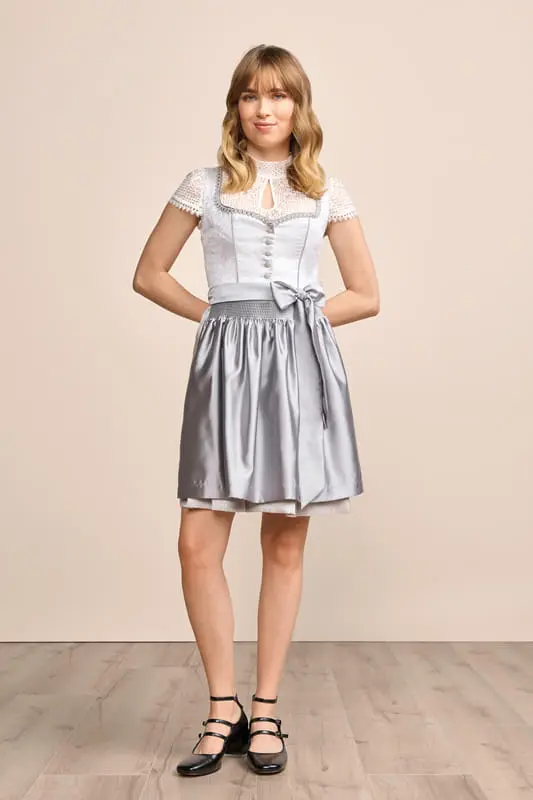 Dirndl Yani (50cm) – Bild 2