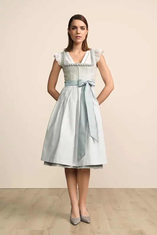 Dirndl Anjali (70cm) – Bild 2