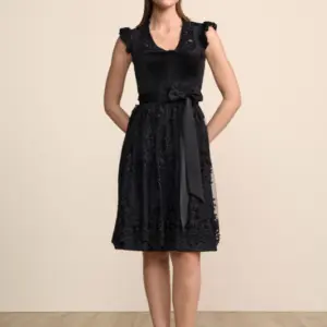 Alternative view of Dirndl Lovira (60cm)