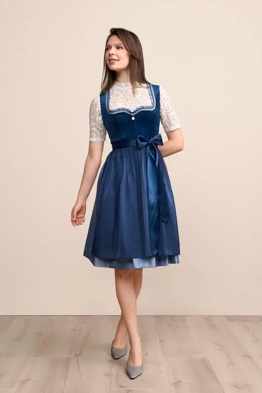 Dirndl Aubrey (60cm) – Bild 2