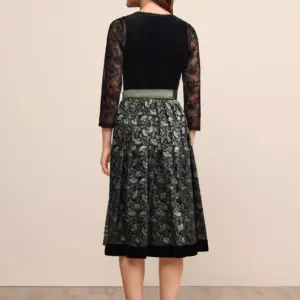 Dirndl Ciara (70cm) – Bild 3