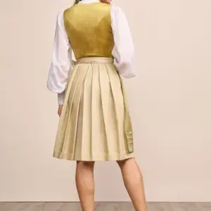 Dirndl Severina (60cm) – Bild 3