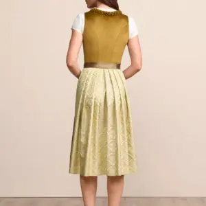 Dirndl Berit (70cm) – Bild 3