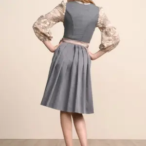 Dirndl Judita (60cm) – Bild 3