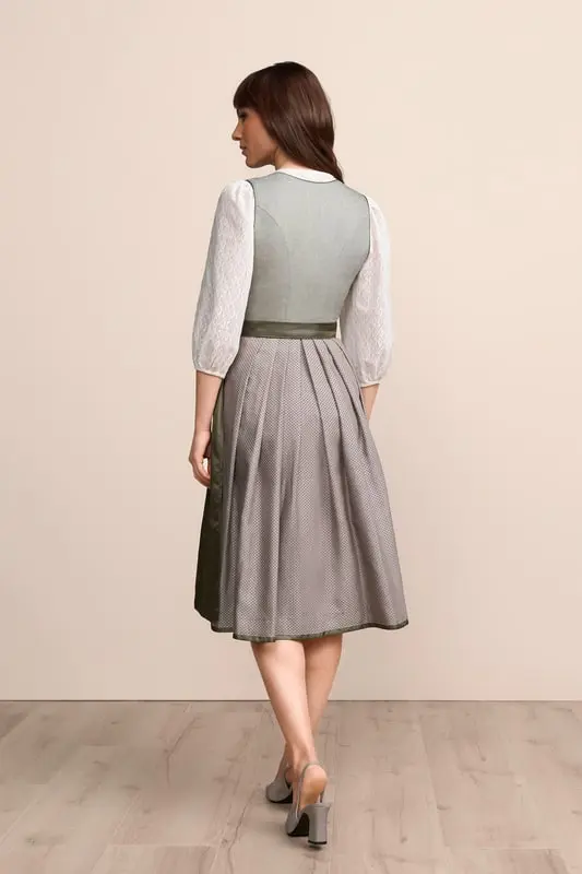 Dirndl Maralda (70cm) – Bild 3