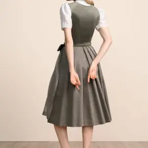 Dirndl Avara (70cm) – Bild 3
