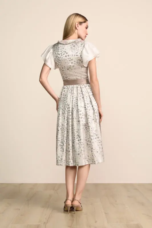 Dirndl Ivena (70cm) – Bild 3
