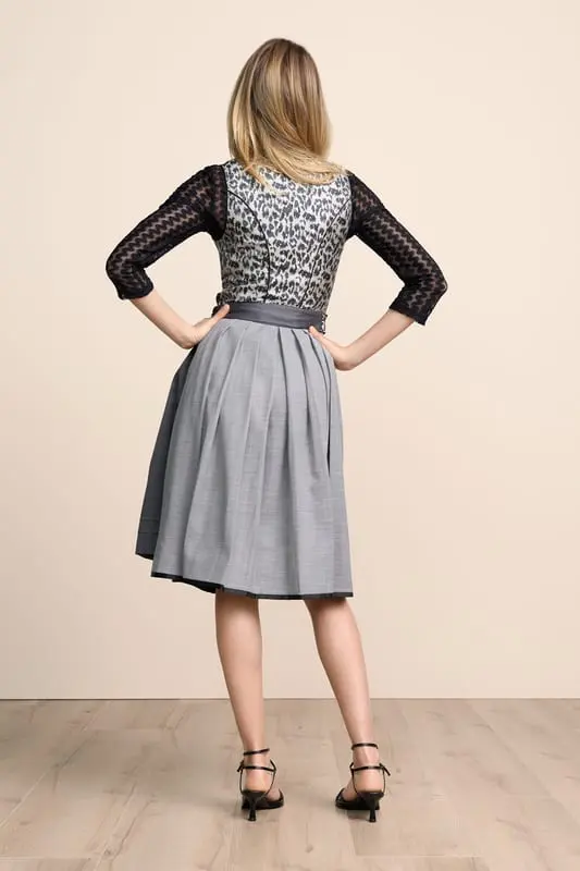 Dirndl Carly (60cm) – Bild 3