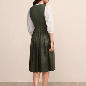 Dirndl Ileyna (70cm) – Bild 3
