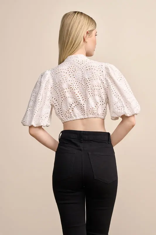 Dirndlbluse Aleyna – Bild 2