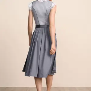 Dirndl Aralynne (70cm) – Bild 3