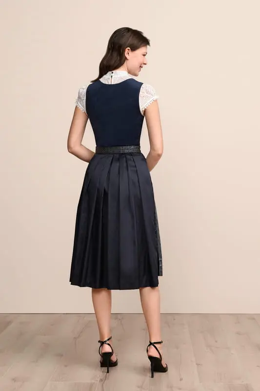 Dirndl Aurela (70cm) – Bild 3