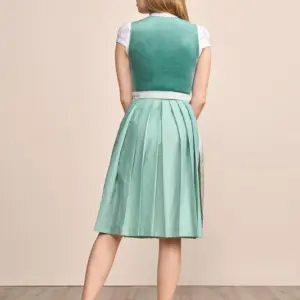 Dirndl Delea (60cm) – Bild 3