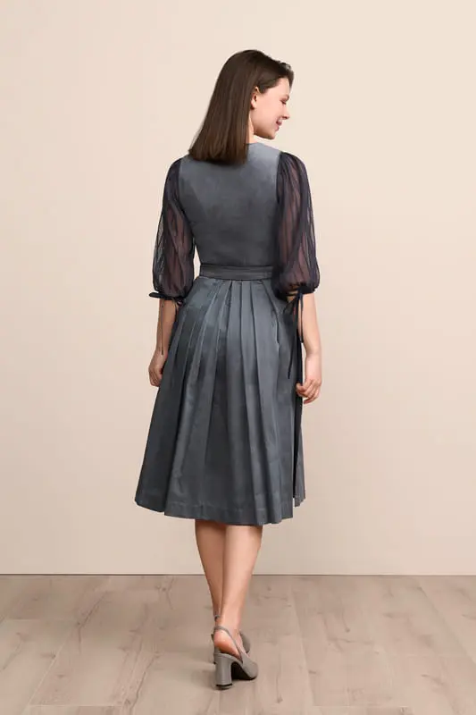 Dirndl Cari (70cm) – Bild 3