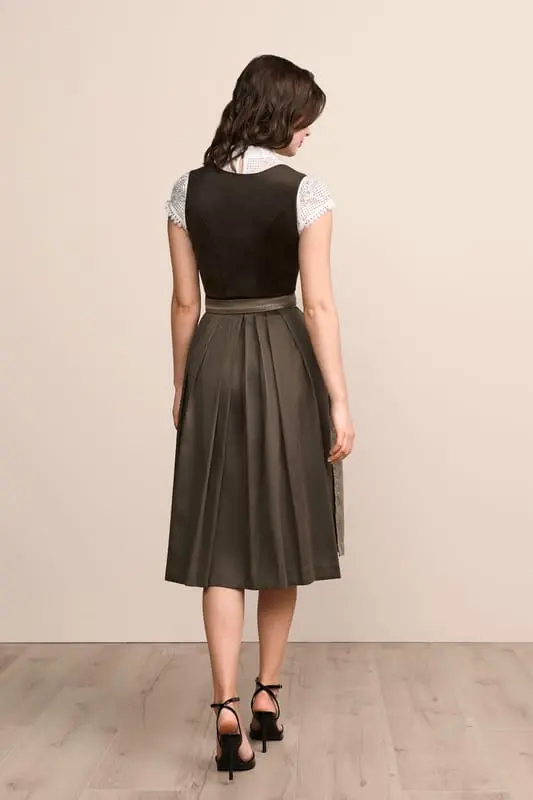 Dirndl Cari (70cm) – Bild 3
