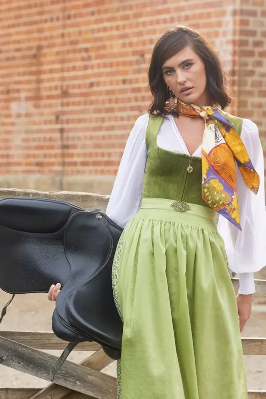 Dirndl Danute (70cm) – Bild 4
