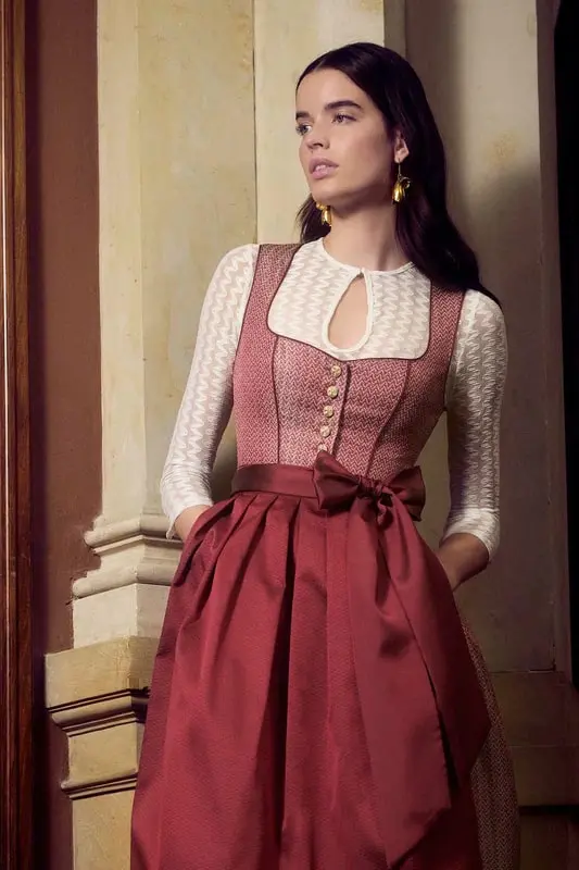 Dirndl Malwine (70cm) – Bild 4