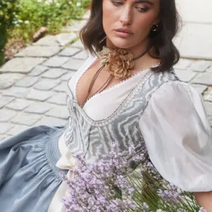 Dirndl Cia (70cm) – Bild 4