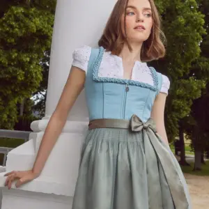 Dirndl Emmeline (60cm) – Bild 4