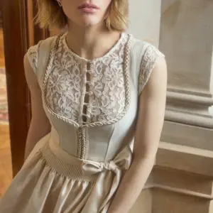 Dirndl Soleil (60cm) – Bild 4