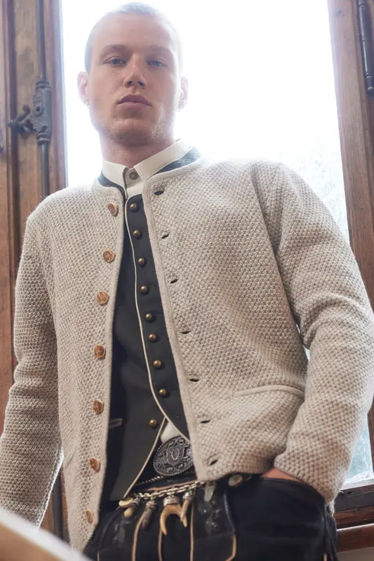 Trachtenjacke Janne – Bild 3