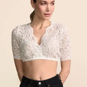 Dirndlbluse Belinda