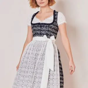 Dirndl Minna (60cm)