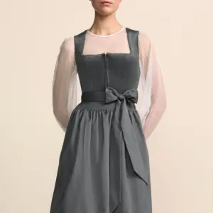 Dirndl Orlina (60cm)